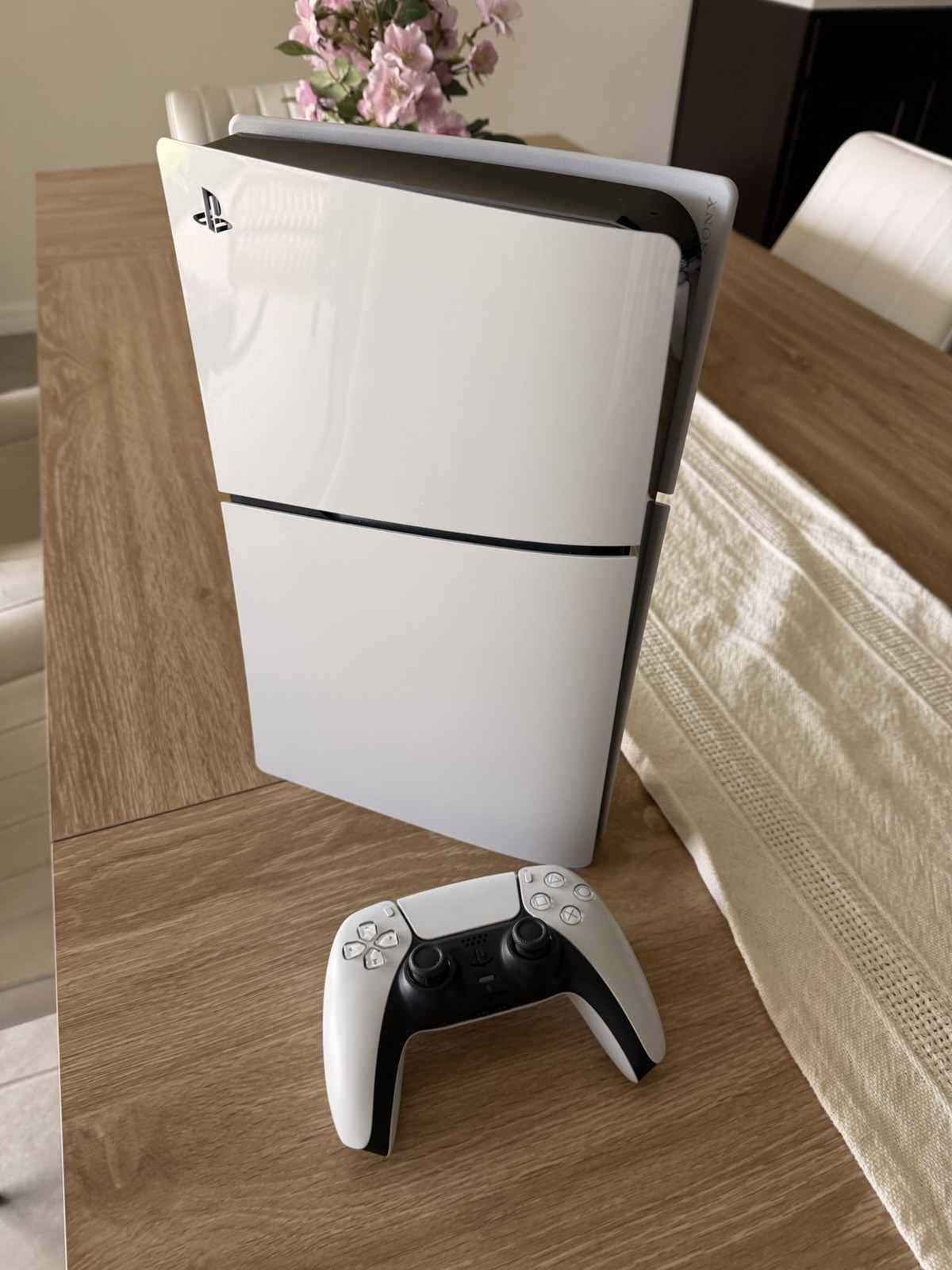 Sony PlayStation 5 PS5 Slim Disc 1TB Console w/ Controller & Cables – USED