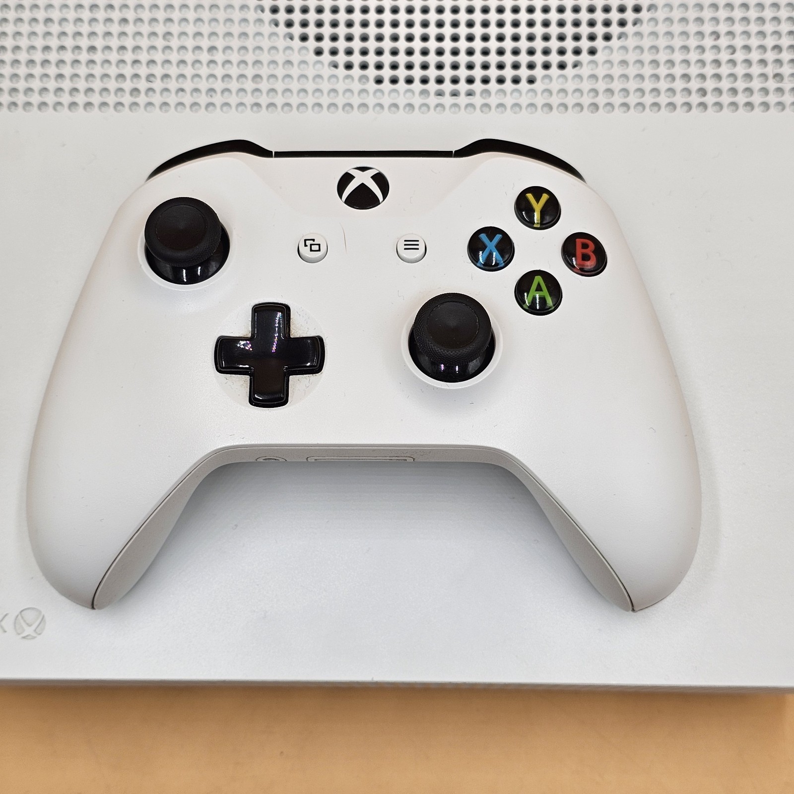 Xbox One S All Digital Edition 1TB w/ Power Cord & 2 Controllers Tested