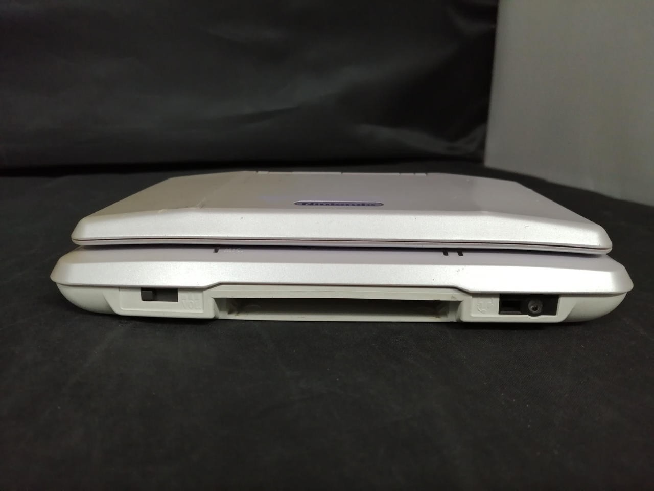 [Rare] Nintendo DS Mew Edition Pokémon Center NTR-S-PC2 A3142
