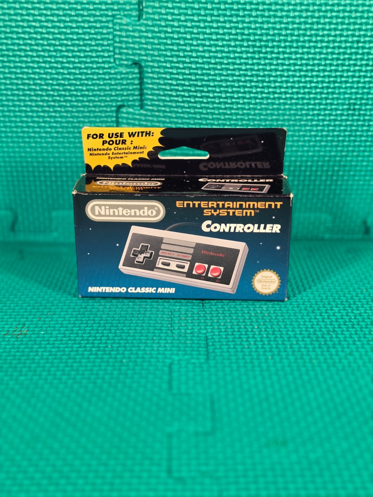 Nintendo Classic Mini: Nintendo Entertainment System (NES) Controller