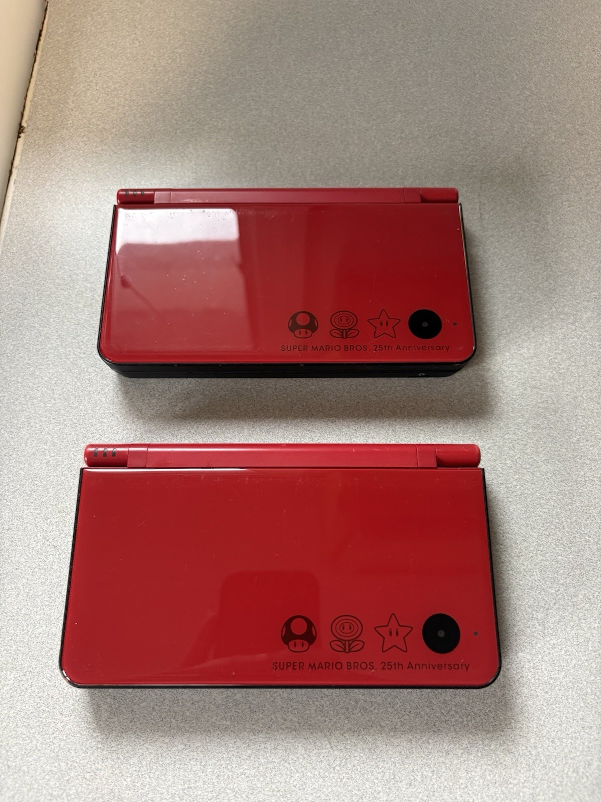 Nintendo DSi XL Super Mario Bros. 25th Anniversary Edition Red (2x) FOR PARTS