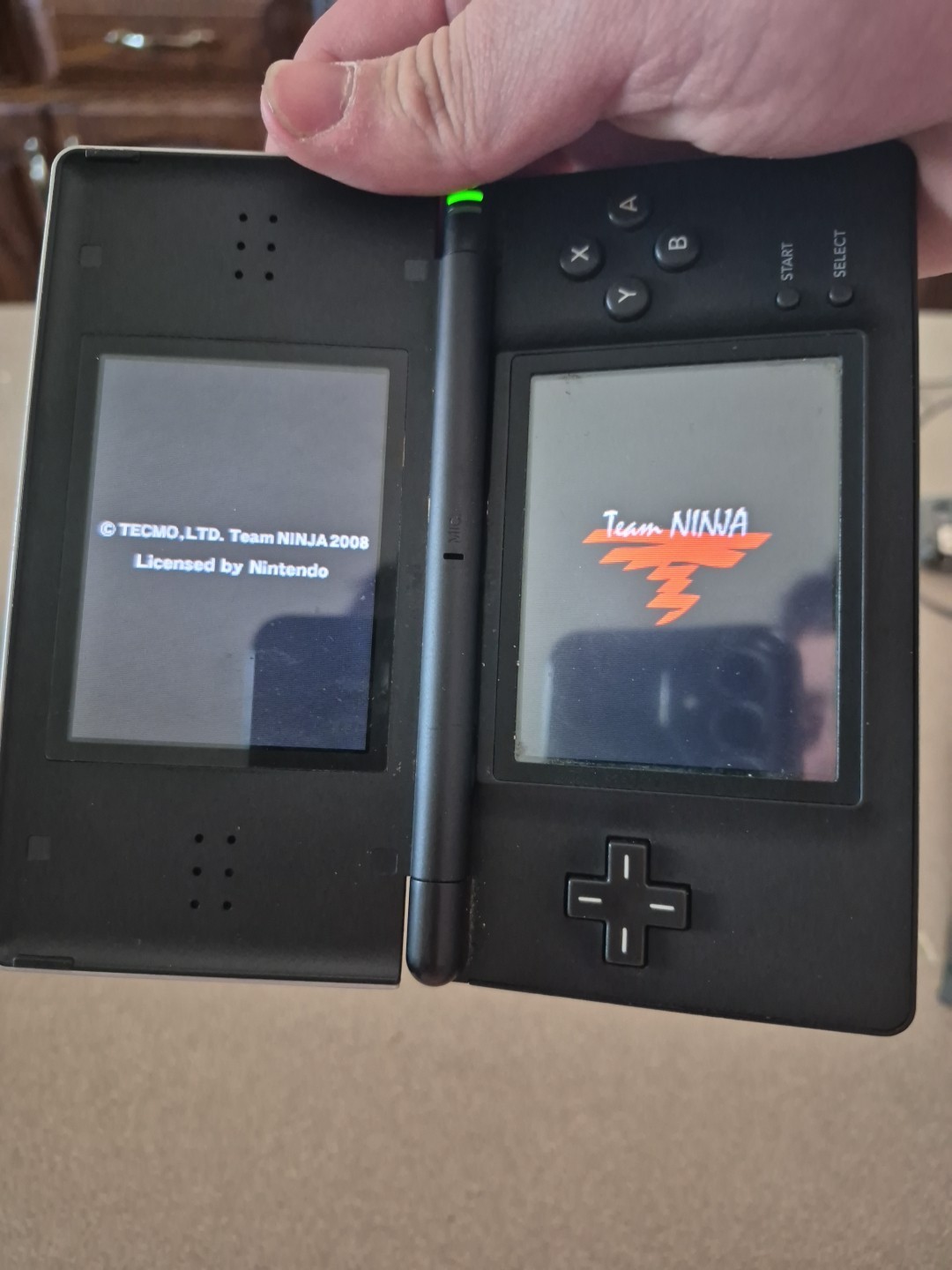 Nintendo DS Lite Guitar Hero: On Tour Special Edition 4MB Black & Silver…