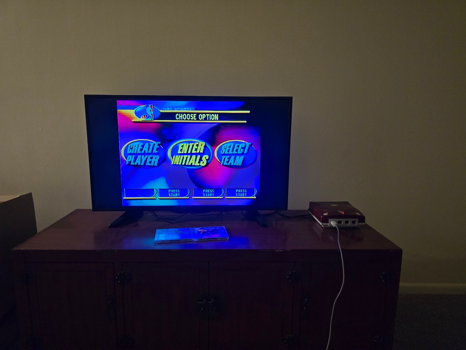 Sega Dreamcast Console with 2 Games and Controller *Please Read*