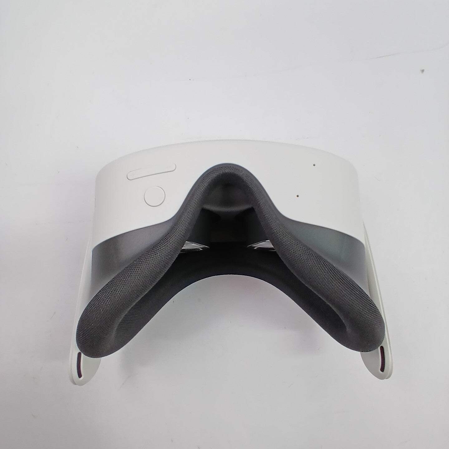 Meta Quest 3S 128GB Standalone All-in-One VR Headset P97 **Headset Only**