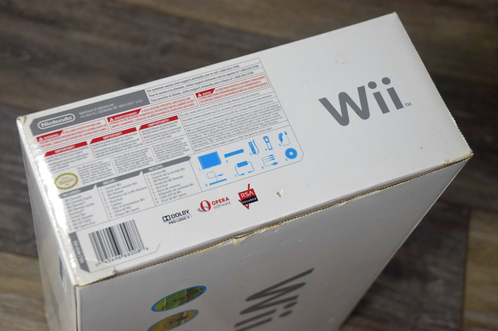Nintendo Wii RVL-001 Console Bundle: Controller, Motion Wand, Power Supply, AV