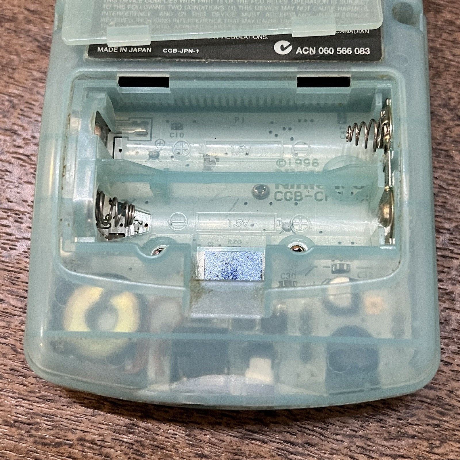 Nintendo GBC Game Boy Color Console Ice Blue Limited Toys R Us