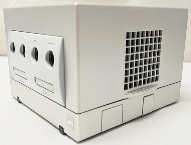 Nintendo GameCube POKEMON XD GALE OF DARKNESS Silver DOL-101 Console System NGC