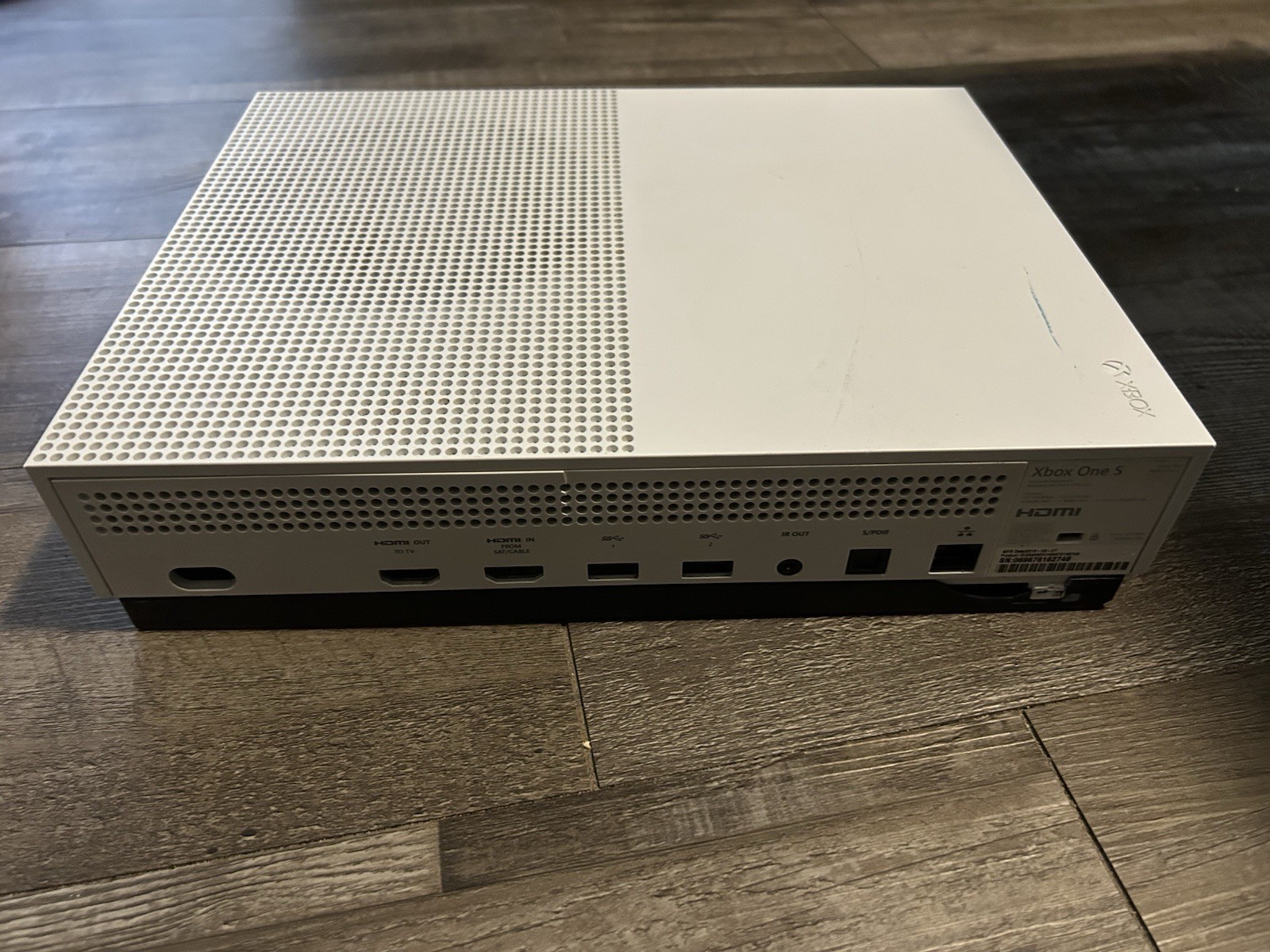 Microsoft Xbox One S 1TB White Console 4K UHD Region Free Model 1681