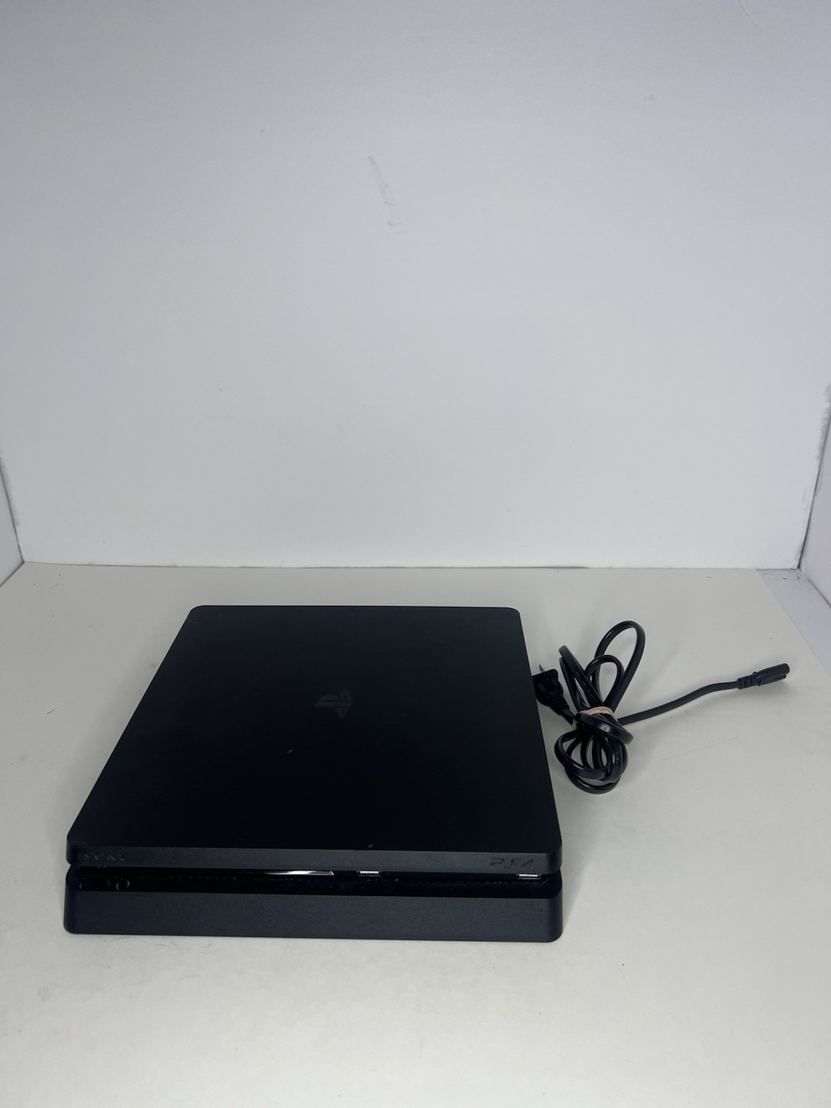 Sony PlayStation 4 Slim CUH-2015A 500GB – Console Only – Tested