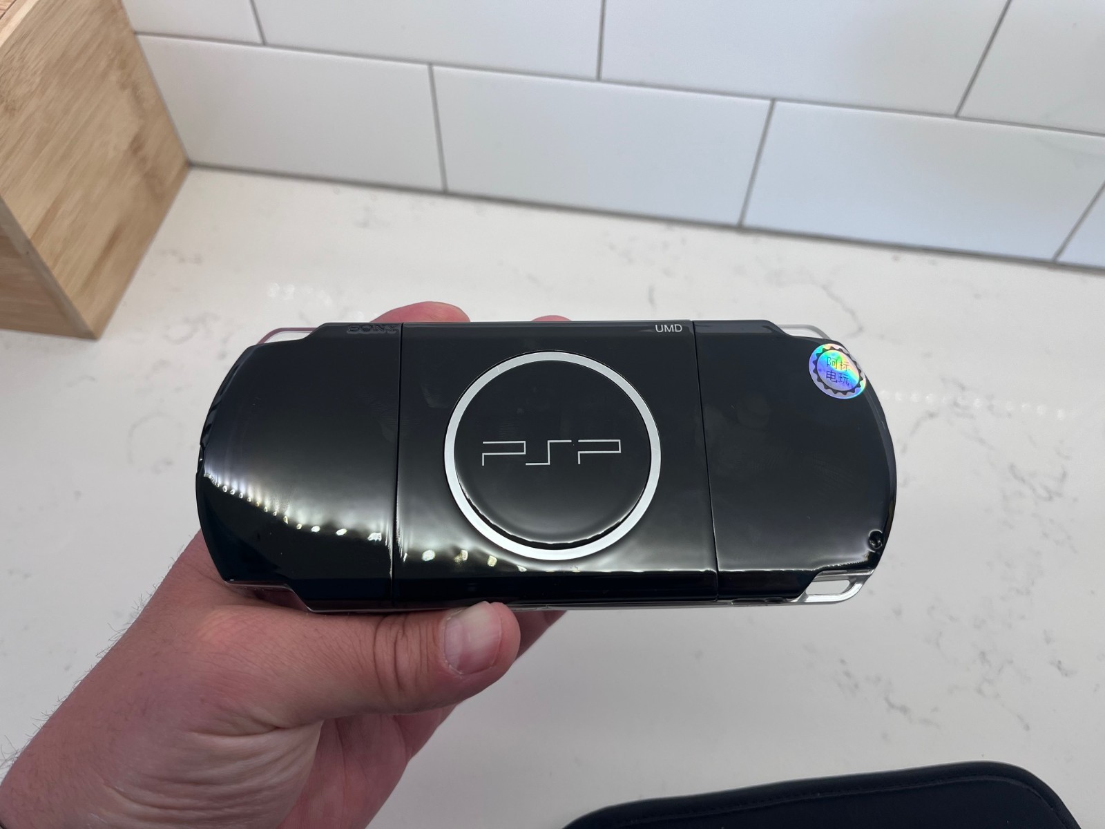 Sony PSP 3000 LotConsole Piano Black Retail in Box Region Free & Shipping Free