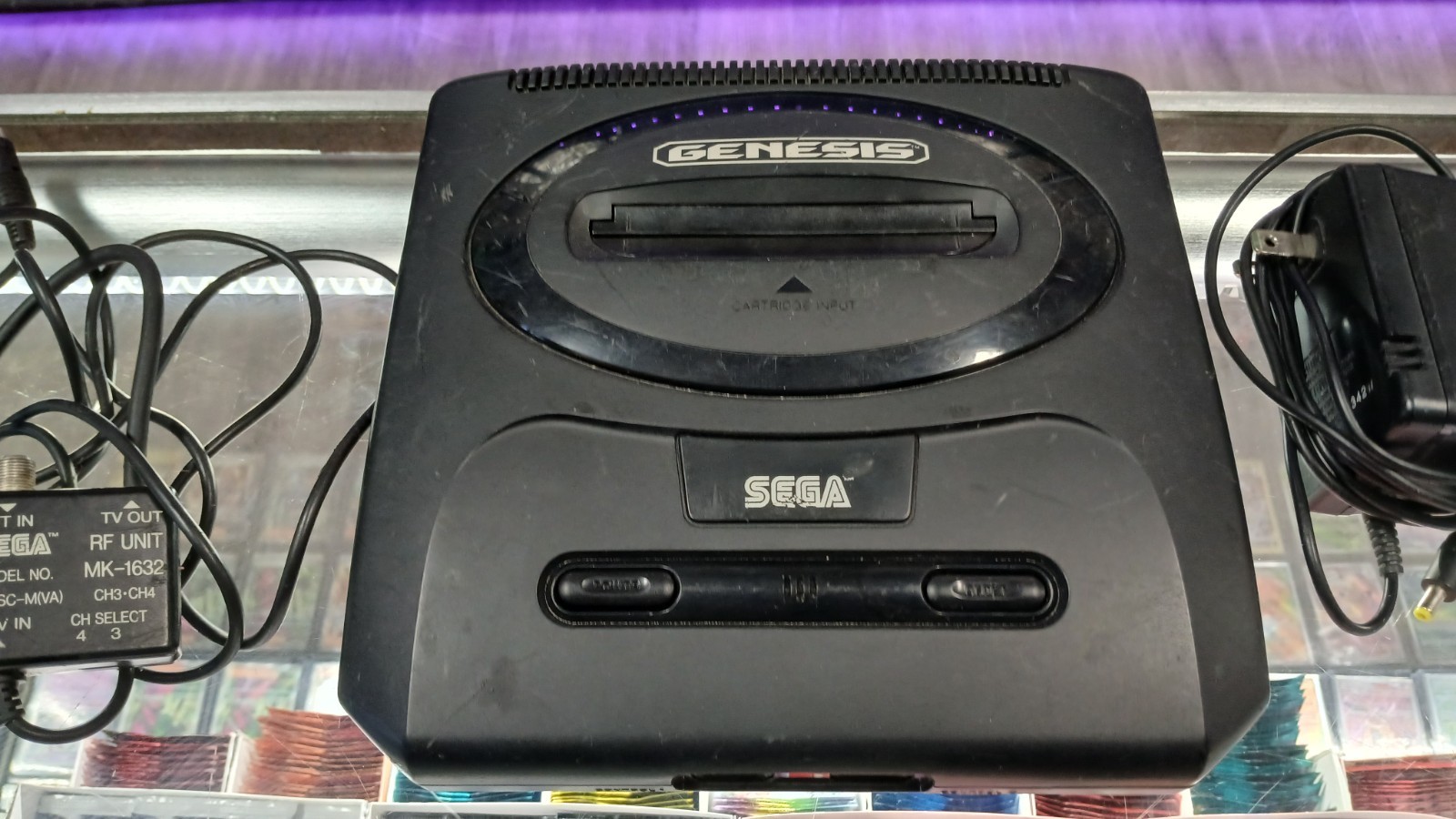 Sega Genesis Model 2 MK-1631 Console System Bundle 2 Controllers w/ AV & Power