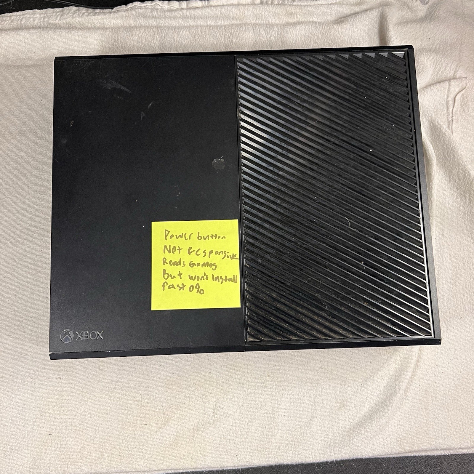 Microsoft Xbox One Console Only For Parts Or Repair – Black 1540