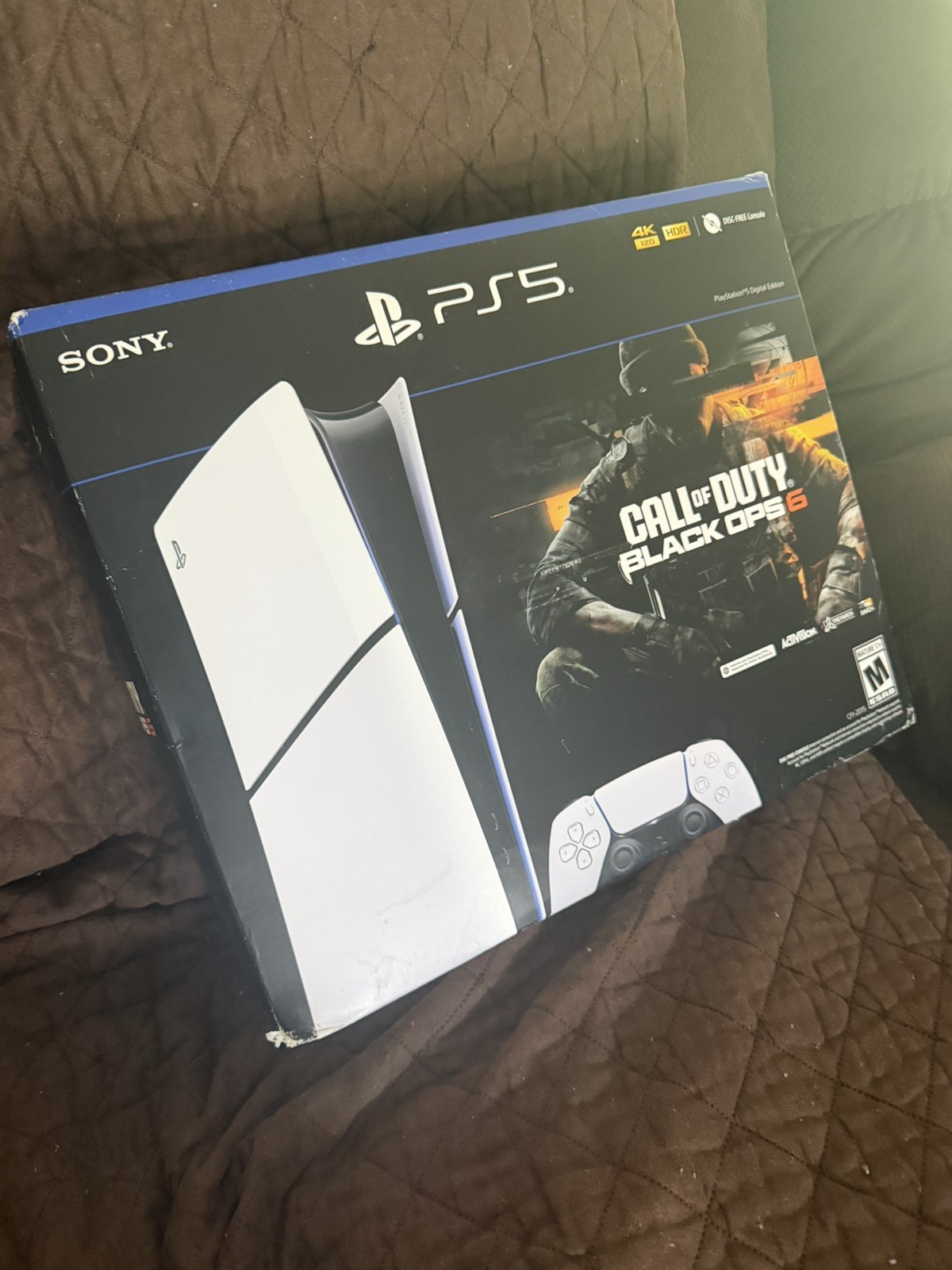 PLAYSTATION 5 SLIM -W BOX & GAME (P21028499)