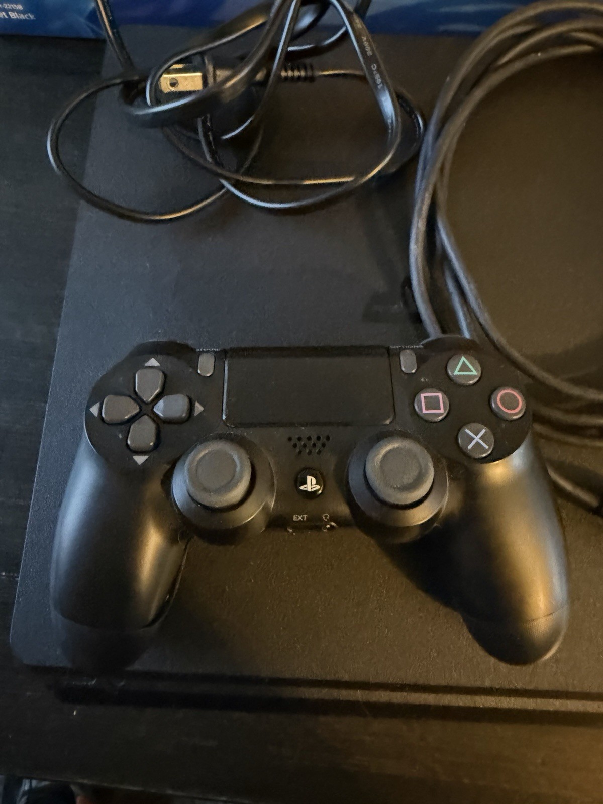 SONY PS4 SLIM 1TB CONSOLE CUH-2215B WITH 1 CONTROLLER, CABLES & BOX (WBP018061)