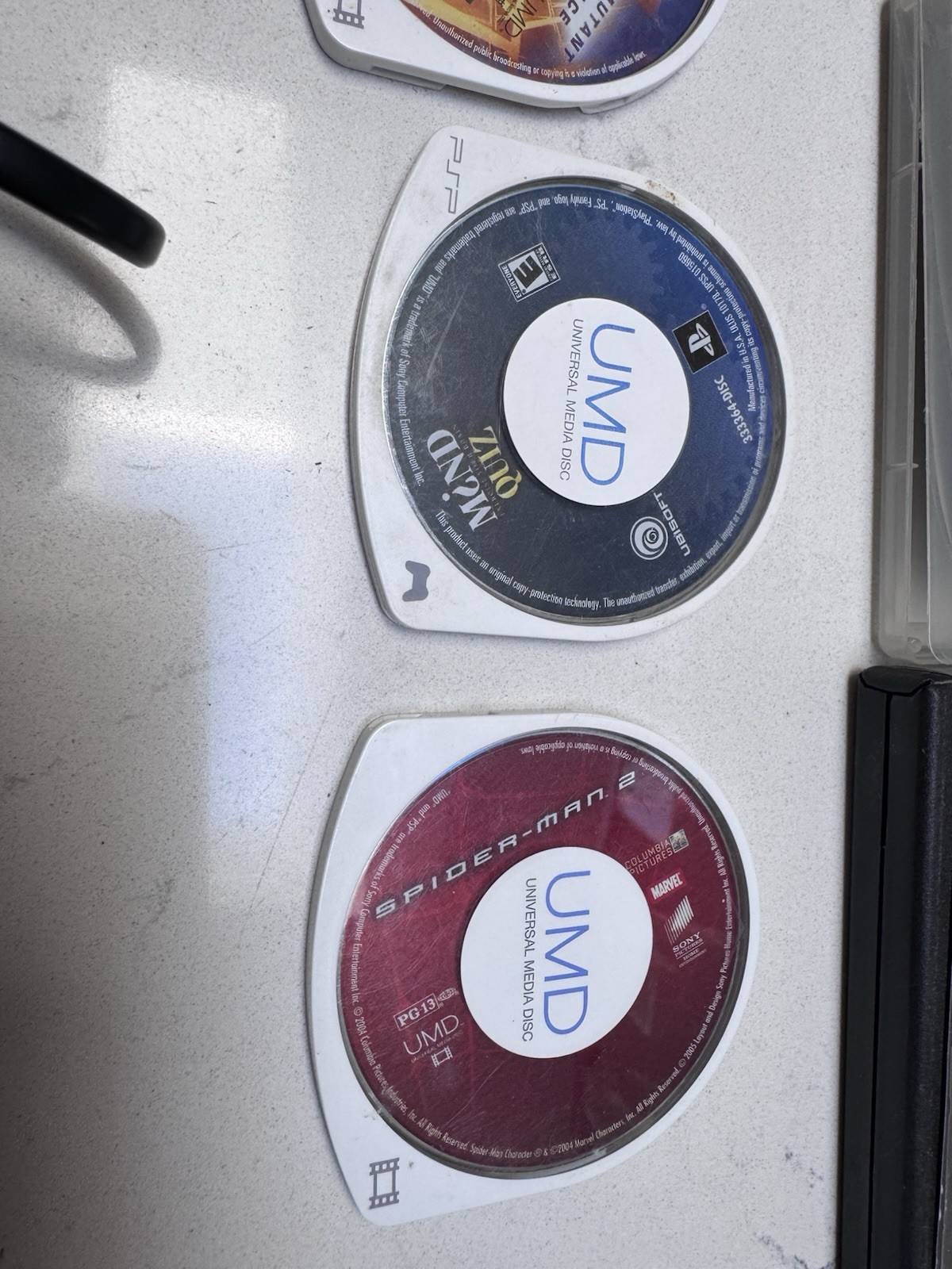 Sony PSP-1001 PlayStation Portable – Black With 8 Discs And Power Cord