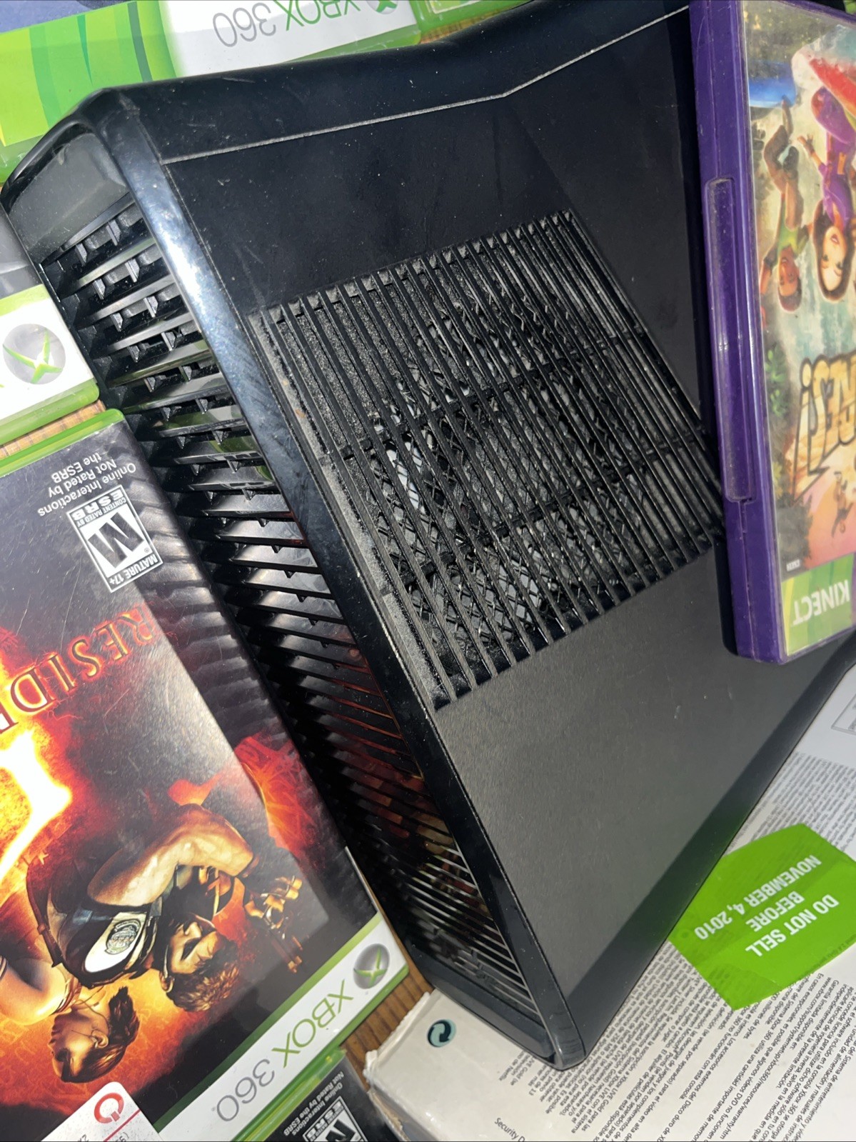 Microsoft Xbox 360 S 250gb Slim & Games – Console Box Cords Kinect Lot Bundle