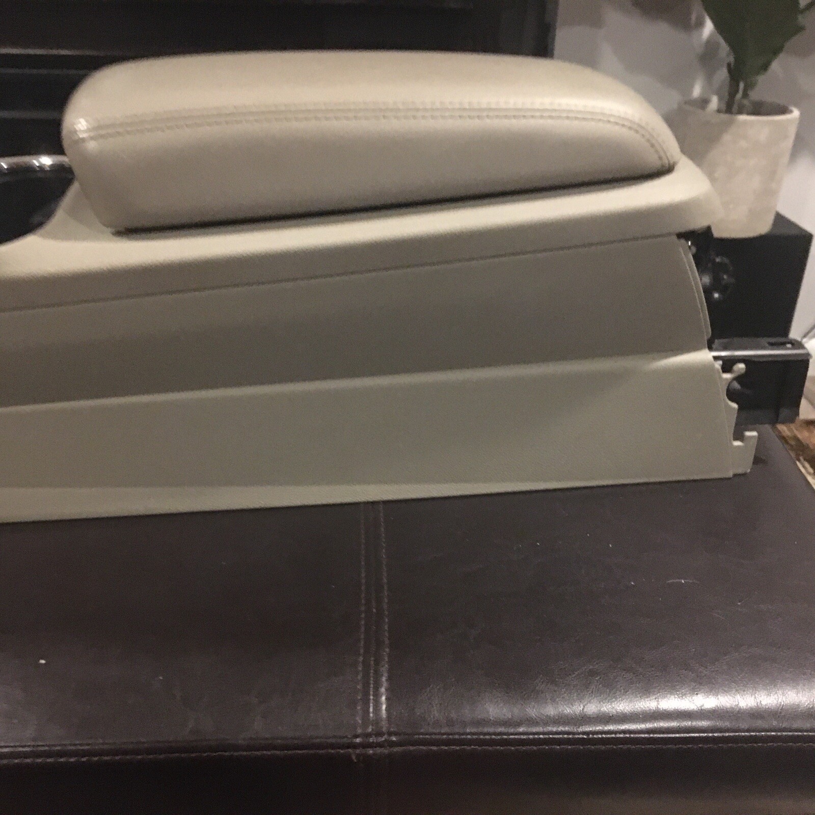 chevy Volt  front Console  tan beige 1st gen 2011 2012 2013 2014 2015