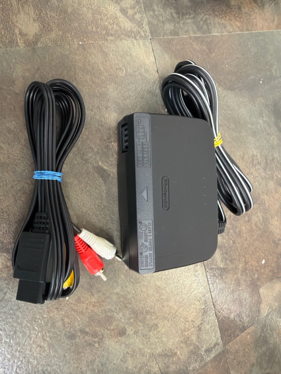 NINTENDO N64 CONSOLE NUS-001 WITH 1 CONTROLLER & CABLES – TESTED (WBP018766)