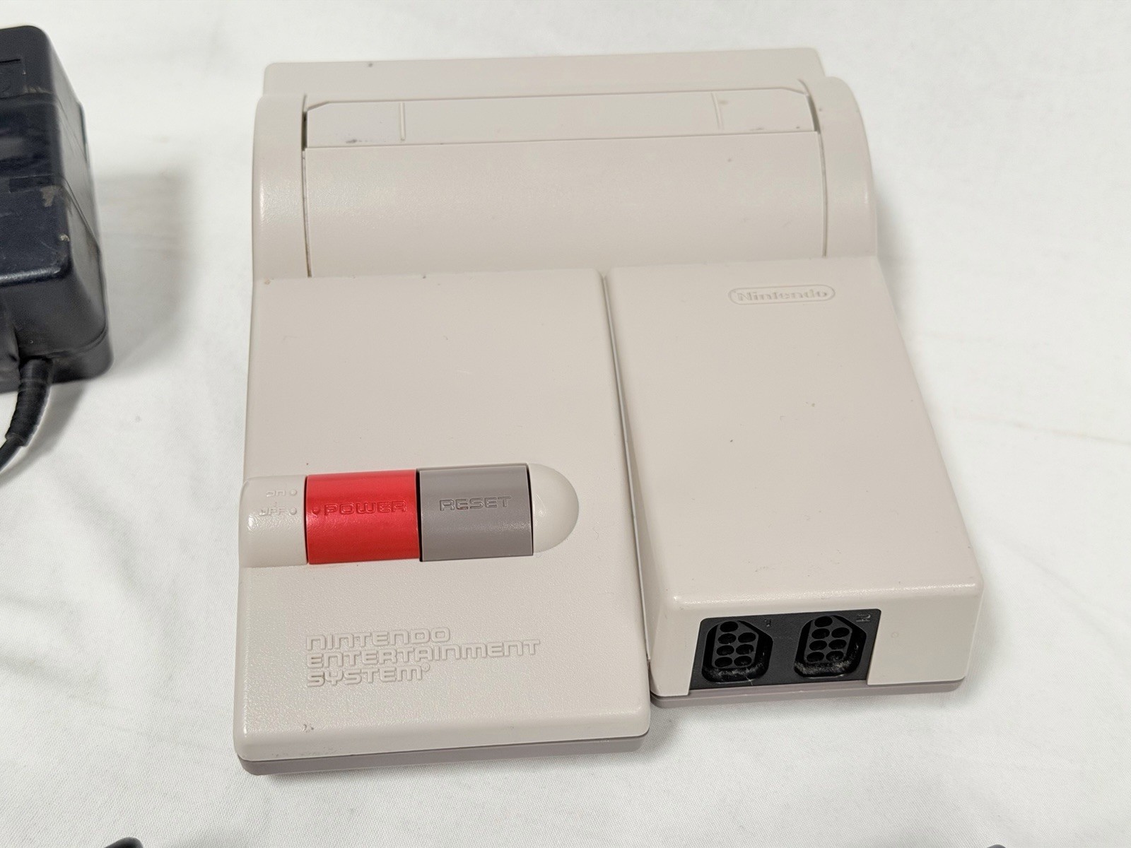 Nintendo NES Top Loader Console System NES-101, OG Dog Bone Controller & Cords!