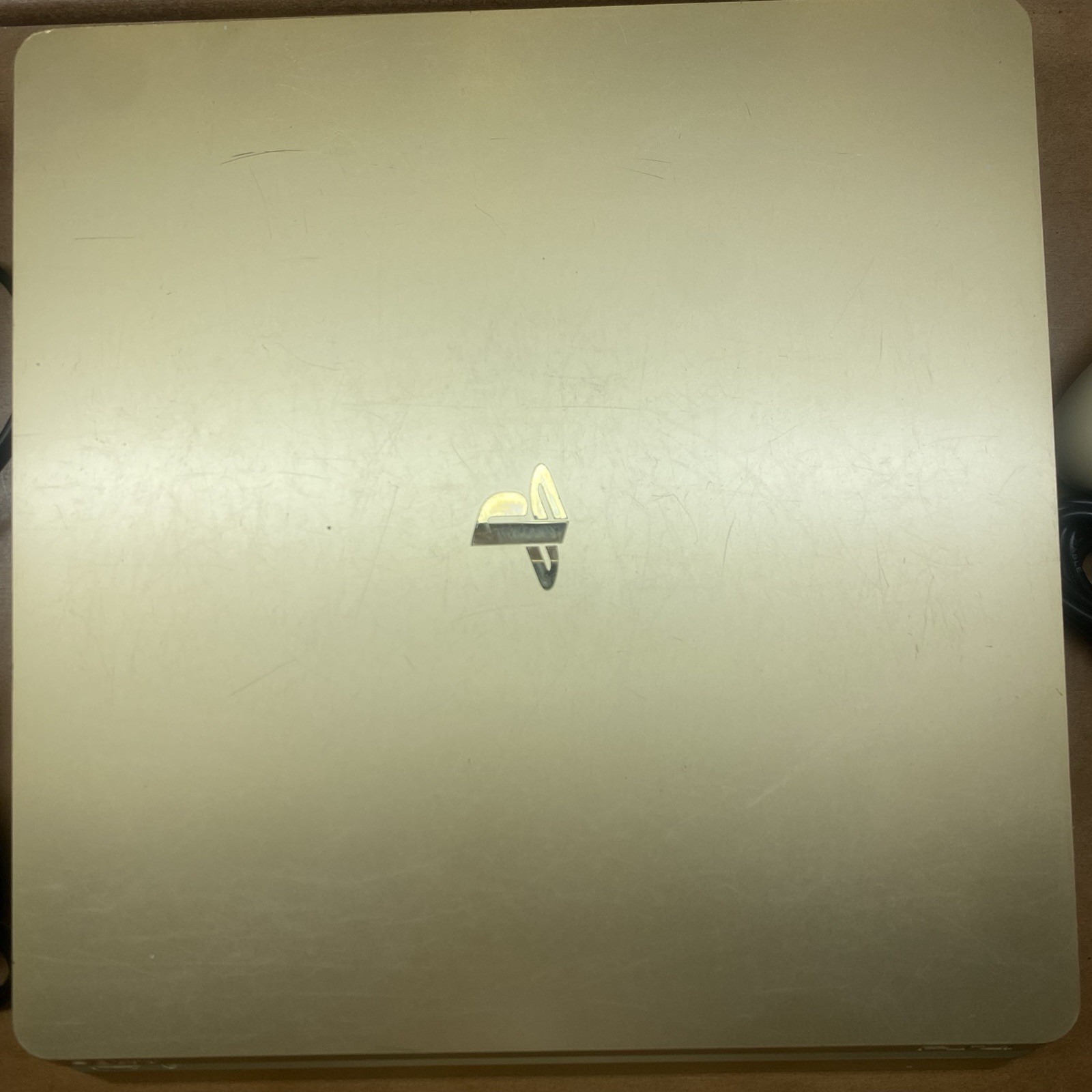 Sony PlayStation 4 PS4 Slim 1TB Gold Console CUH-2015B W/ Gold Controller