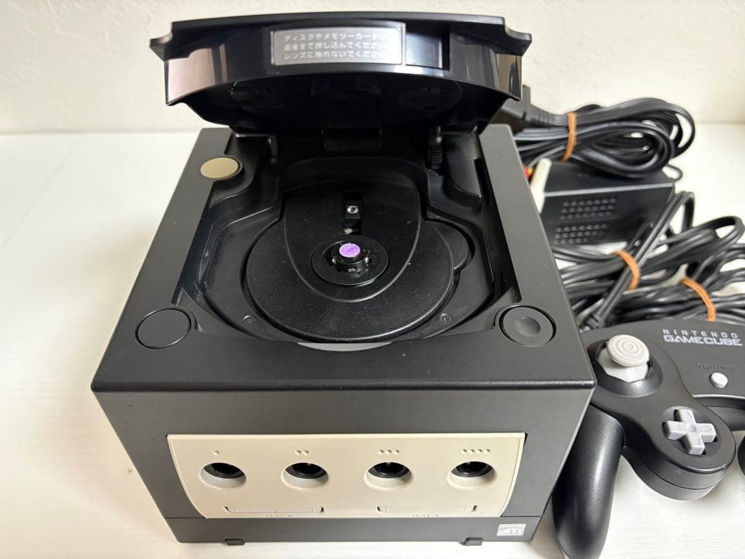 Nintendo GameCube Console DOL-001 NTSC-J AC100V Video Game ysstem Tested