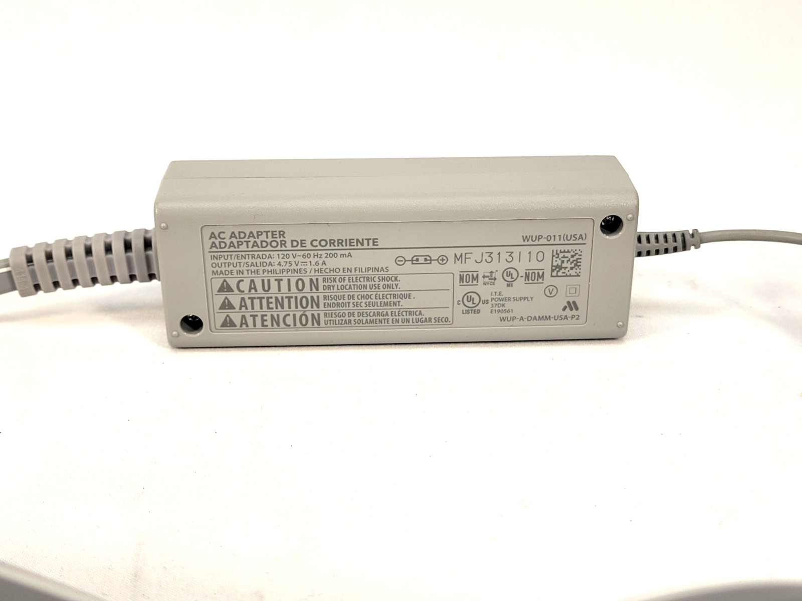 Wii Console W/Pad WUP-101(02) & WUP-010 (USA)