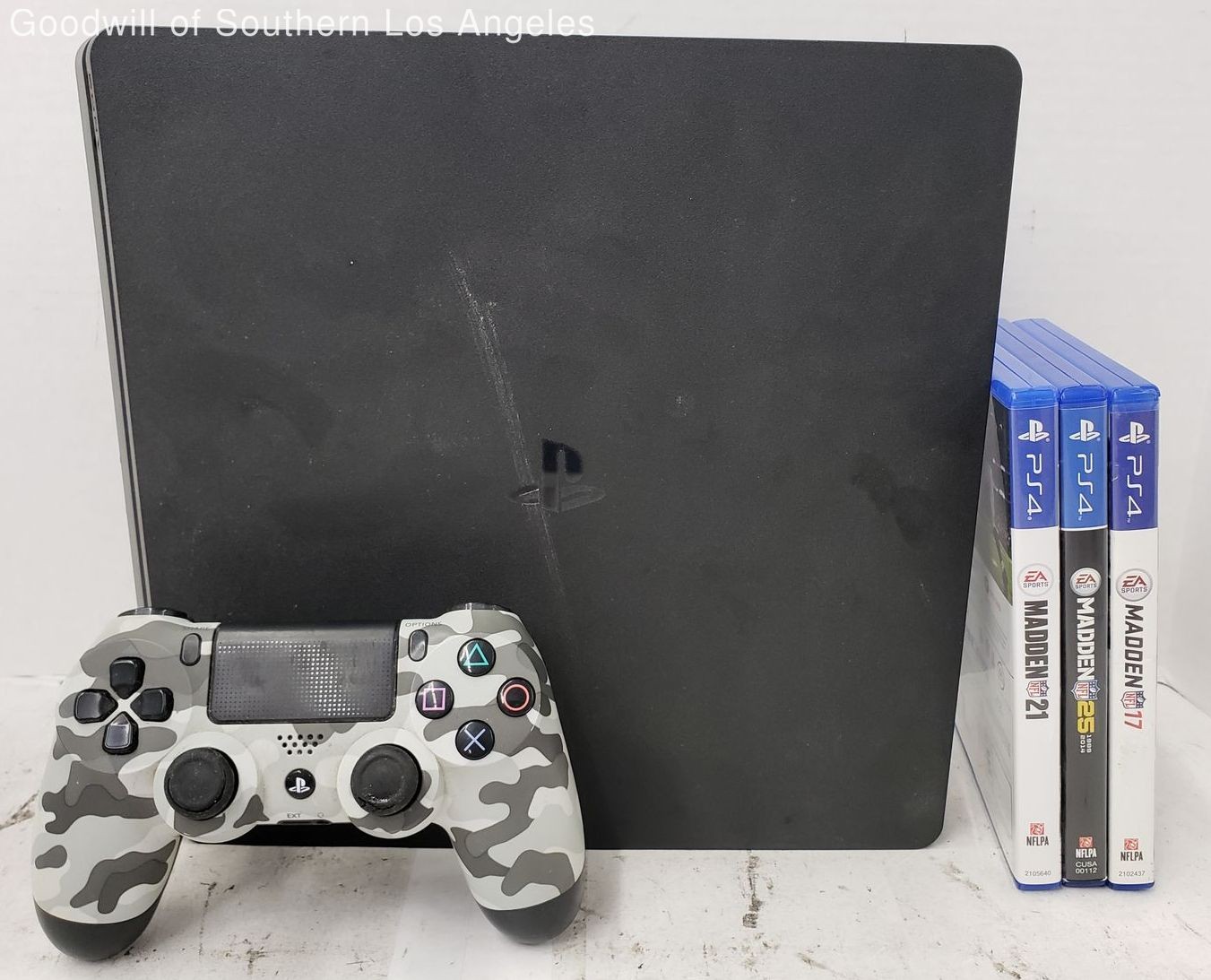 Sony PlayStation 4 Slim 1TB Home Console Model CUH-2215B Bundle