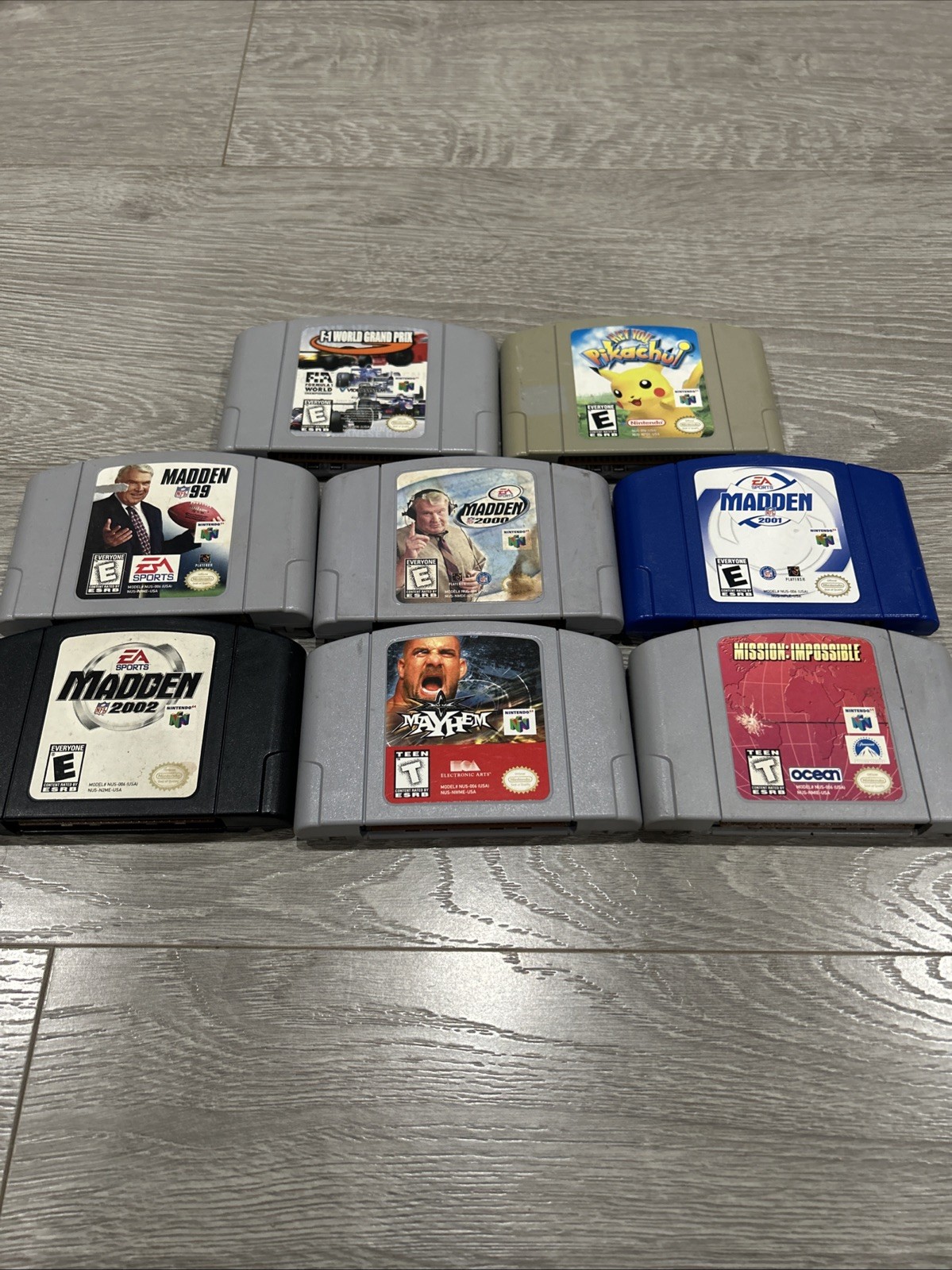 Nintendo N64 Video Game System Console NO SOUND Bundle w/ Controller & 8 Games