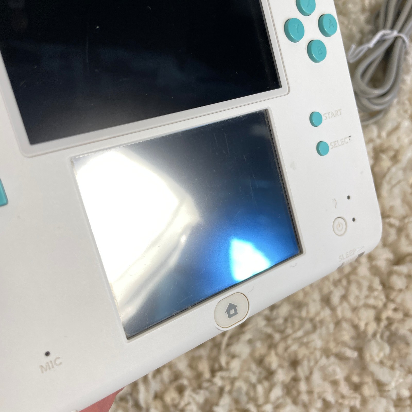 Nintendo 2DS Sea Green Handheld System Console Model FTR-001 Tested