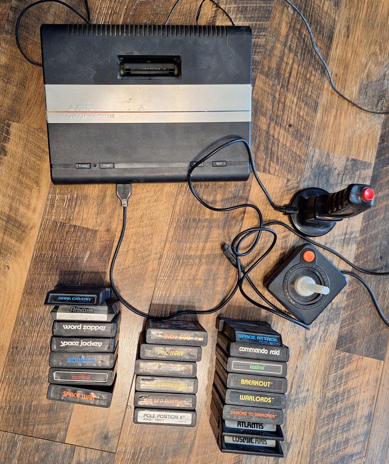 Vintage Atari 7800 ProSystem Console + controllers + 21 games