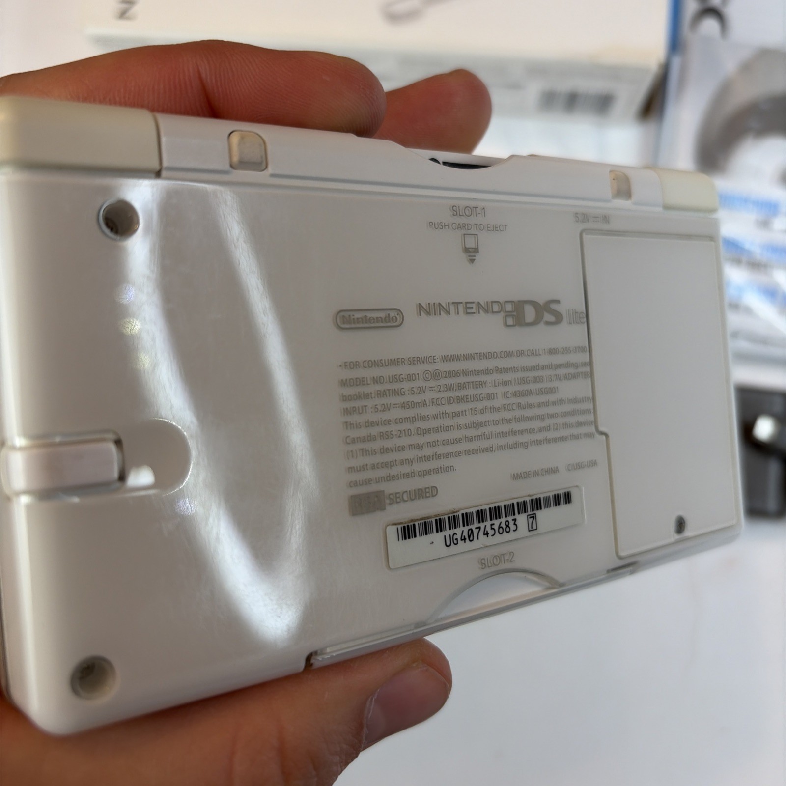 Nintendo DS Lite Polar White Handheld System Complete In Box Tested CIB