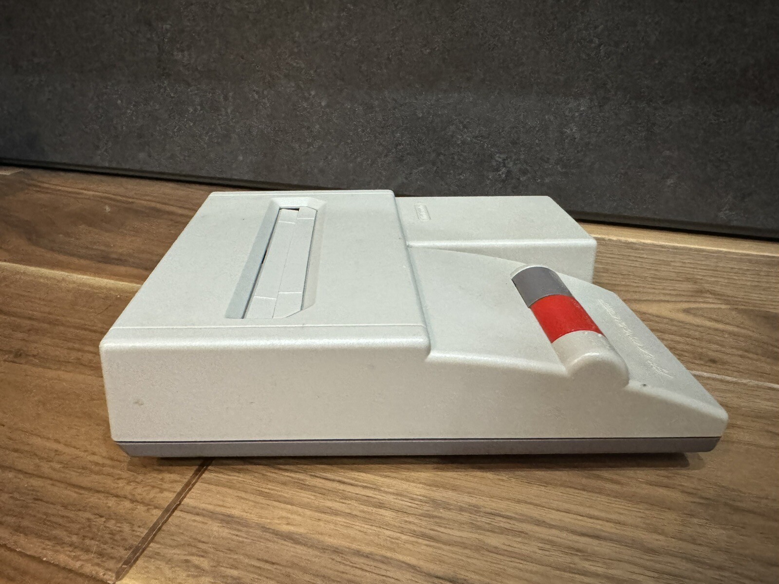 Nintendo Famicom AV Top Loader Family Computer Console OEM + Dog Bone Controller