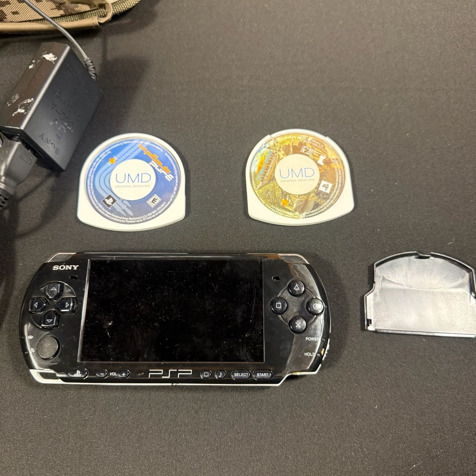 Sony PSP-3001 Console Bundle with Charger, Case, and 2 Games UNTESTED Needs batt