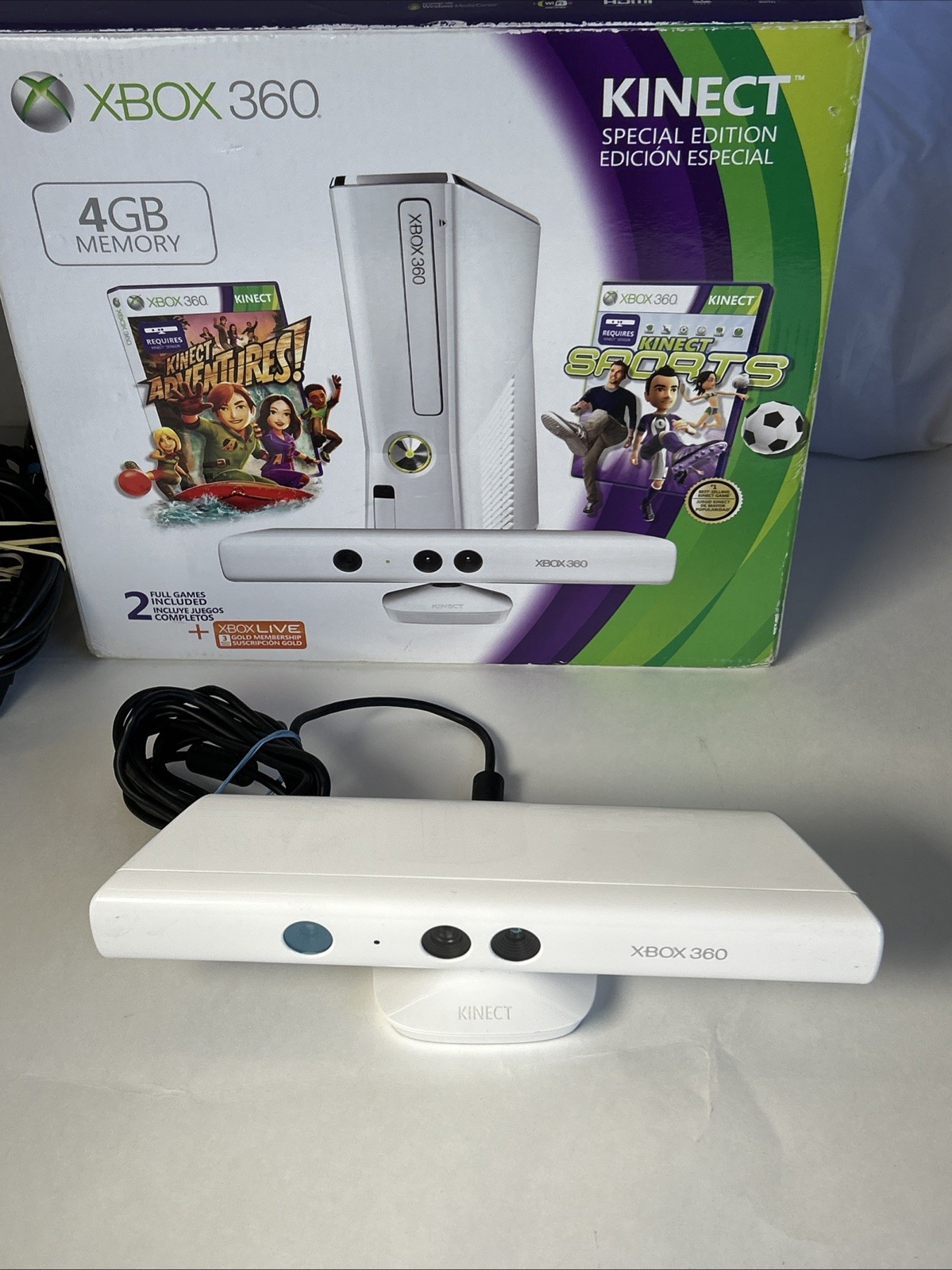 Microsoft Xbox 360 Special Edition Kinect Sports 4GB White Console 1439 W Box