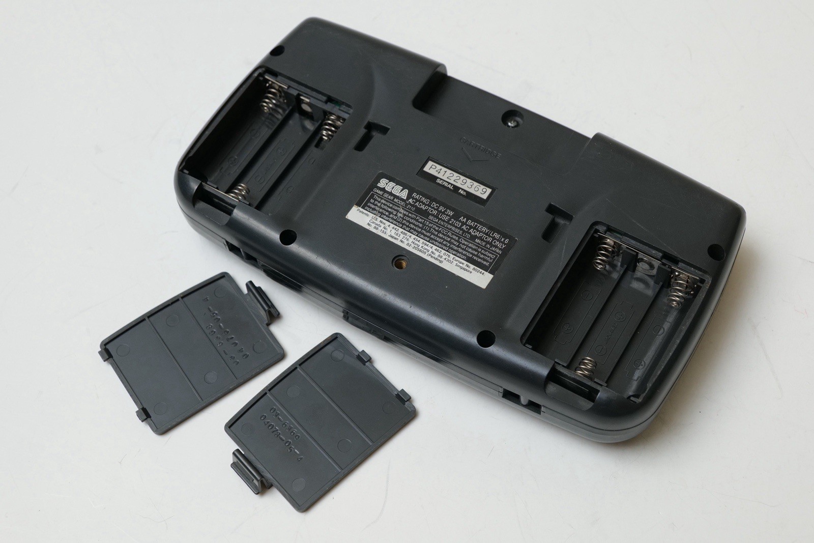 SEGA Game Gear Handheld Console Black MPN 2110 NTSC-U/C Color Screen