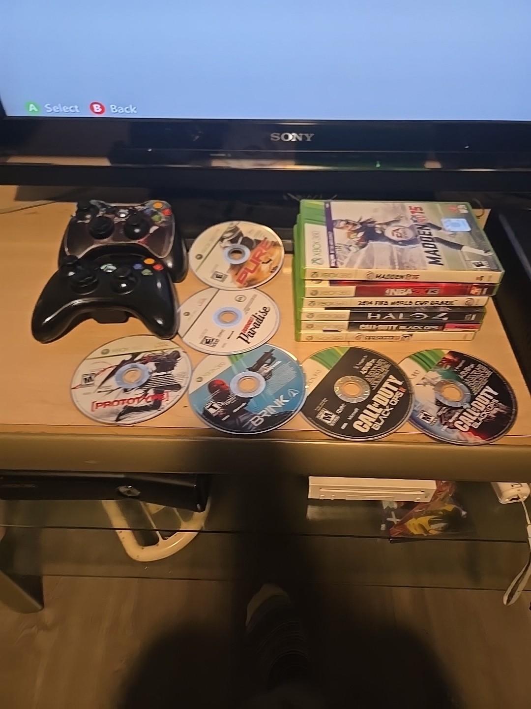 XBOX 360 Slim Console Gaming Bundle Lot *Tested & Works* TV Not Included