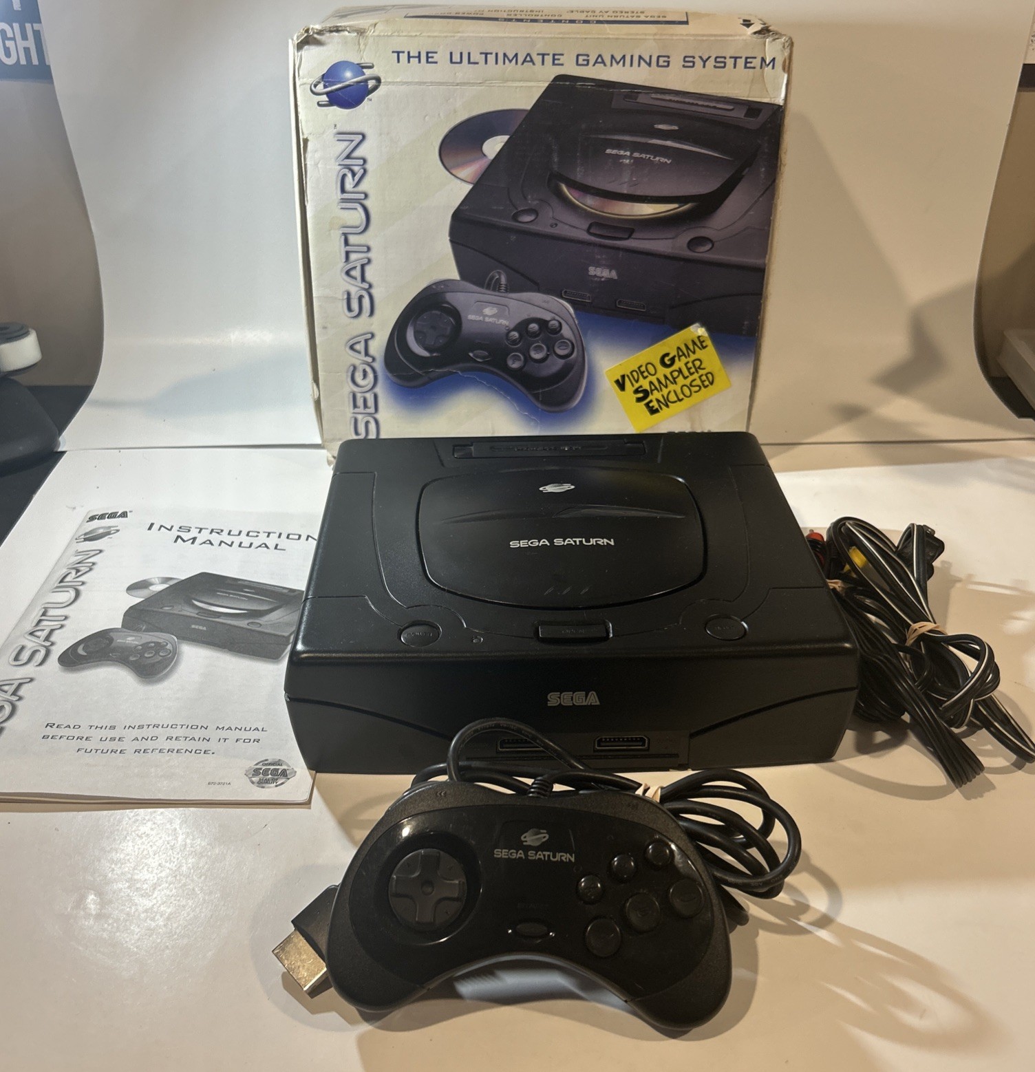 SEGA Saturn Console w/Box Tested Working System W/ Controller! See Pics