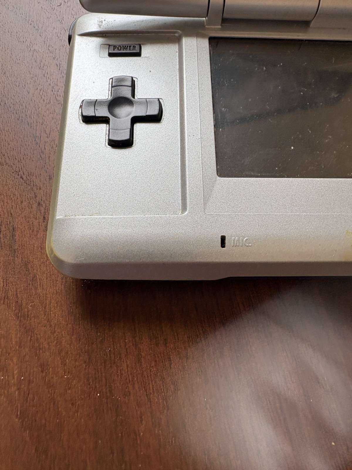 Nintendo DS Console with battery…powers on…no charger