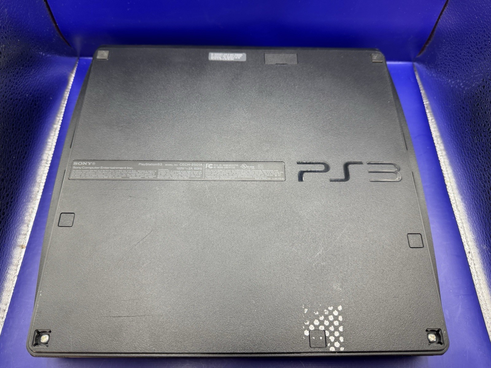 Sony PlayStation 3 PS3 Slim Console 160GB (2501A) w/Controller Cables Working