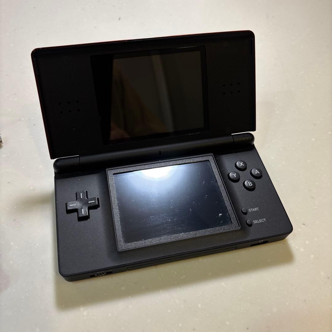 Nintendo 3DS Flame red console region japan retro game CTR-001