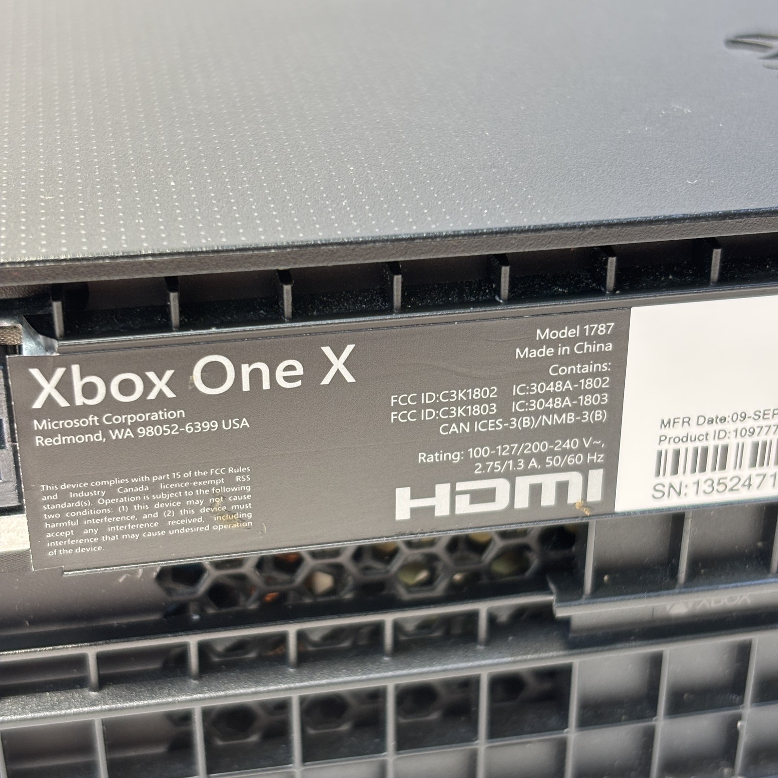 Microsoft Xbox One X 1787 1TB Project Scorpio Edition Video Game Console 9678