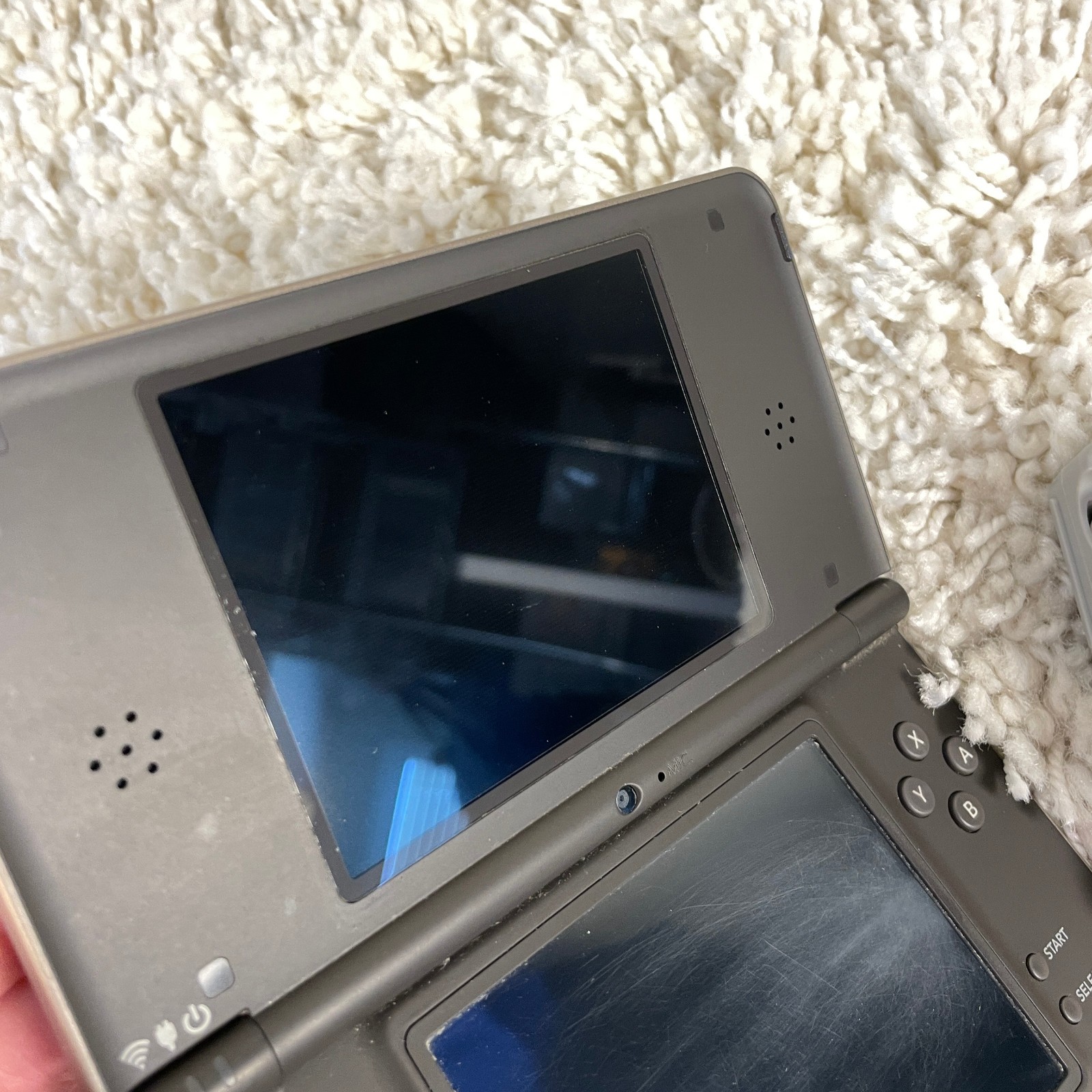 Nintendo DSi XL Bronze Handheld Console System JPN UTL-001 Tested