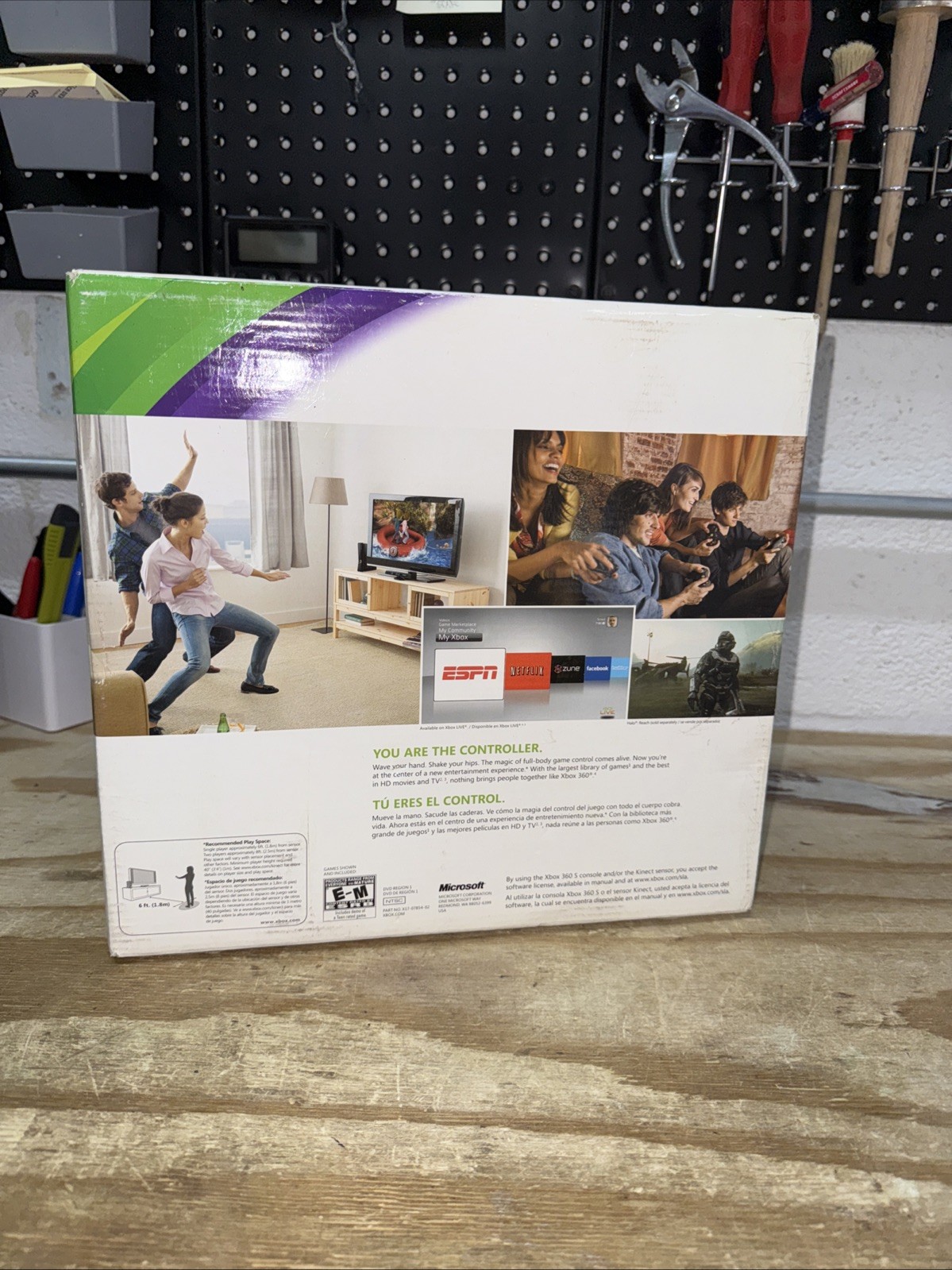 Microsoft Xbox 360 S Gaming Console and Kinect – Black LOOK! ⭐️