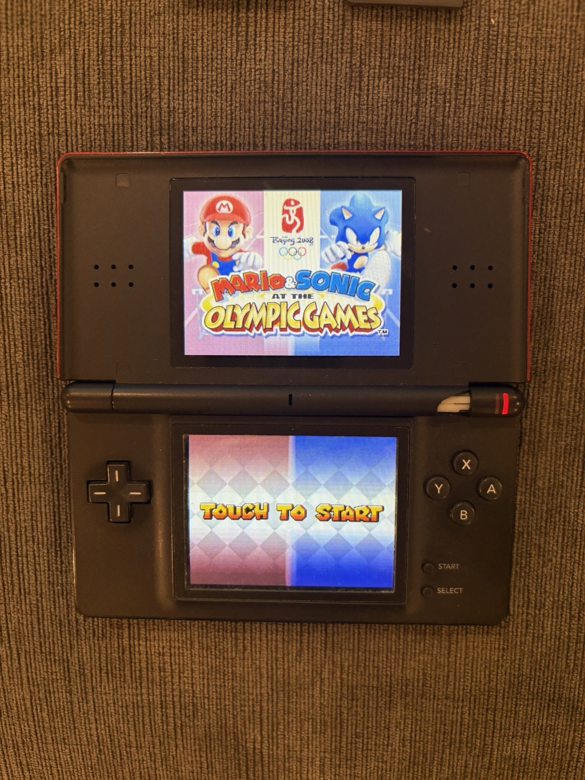 Nintendo DS Lite Red & Black Dual Screen Console + 10 Games, Case & Charger