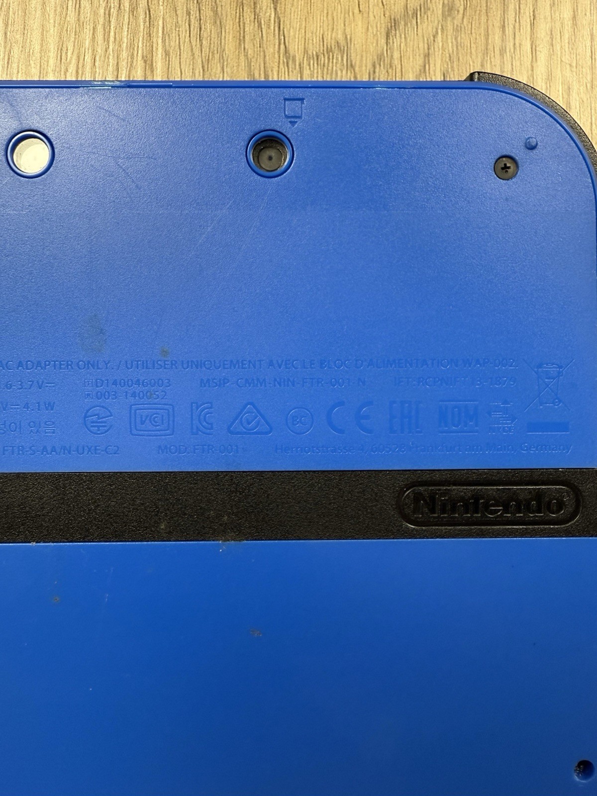 Nintendo 2DS Handheld Game Console FTR-001 Electric Blue TESTED WORKING
