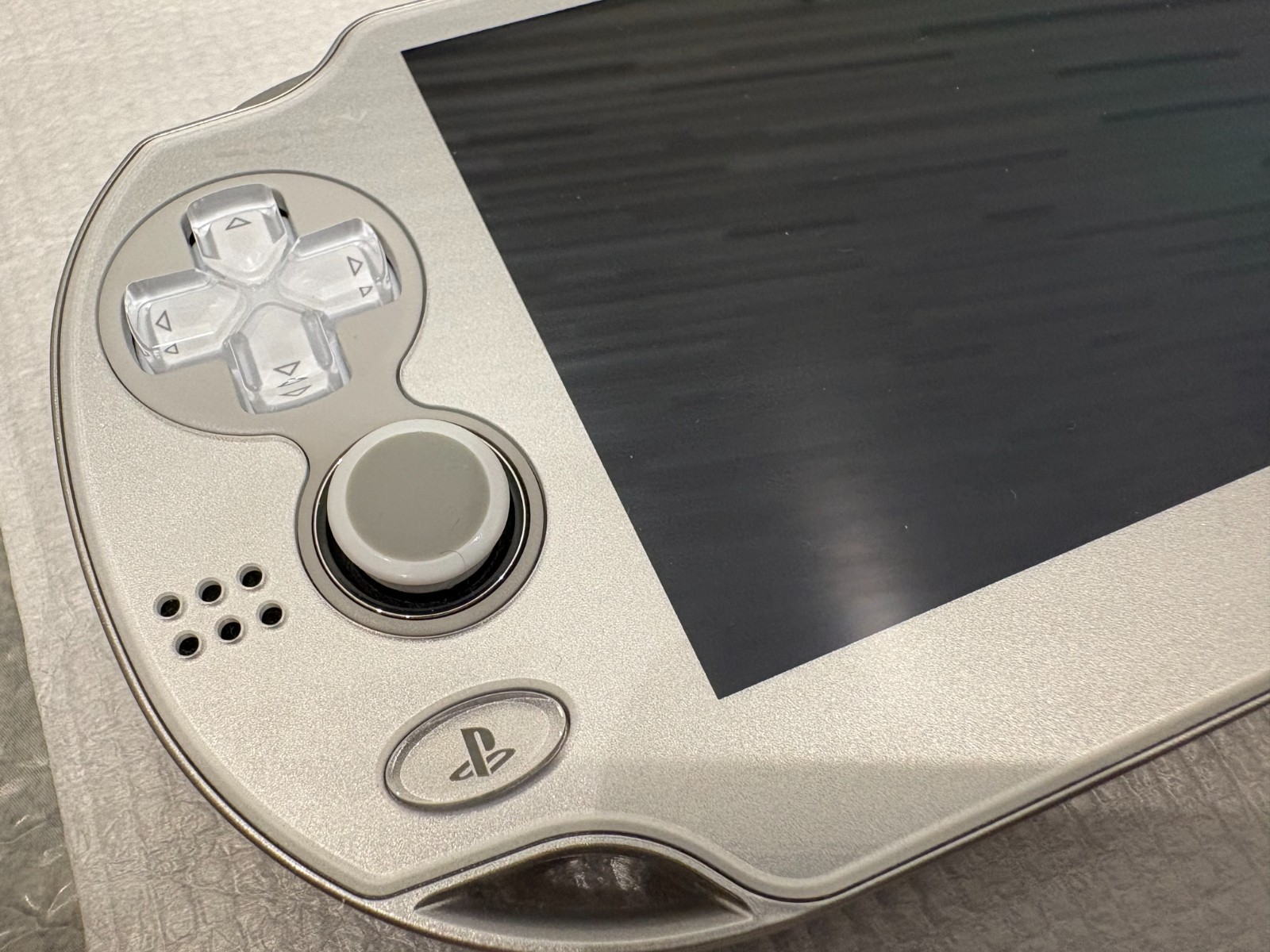 SONY PlayStation PS Vita Ice Silver Wi-Fi Type