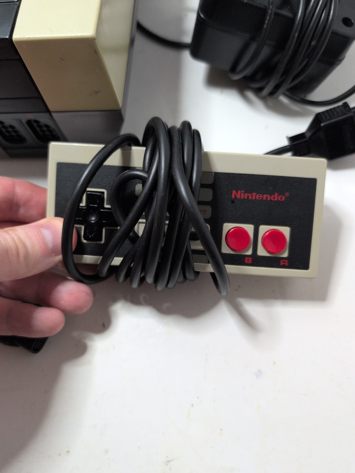 Nintendo NES Console Bundle Two Controllers All Cables Tested Cleaned