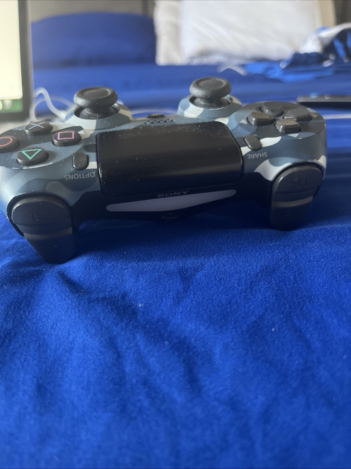 Sony PlayStation 4 Controller- Camel ￼
