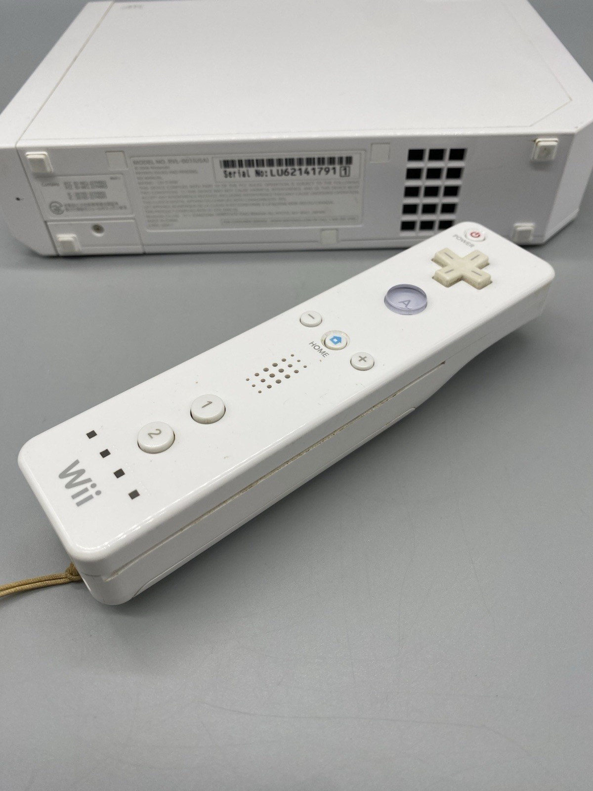 Nintendo Wii RVL-001 Console – White W/ Wii Remote, Sensor Bar, 5 Games TESTED