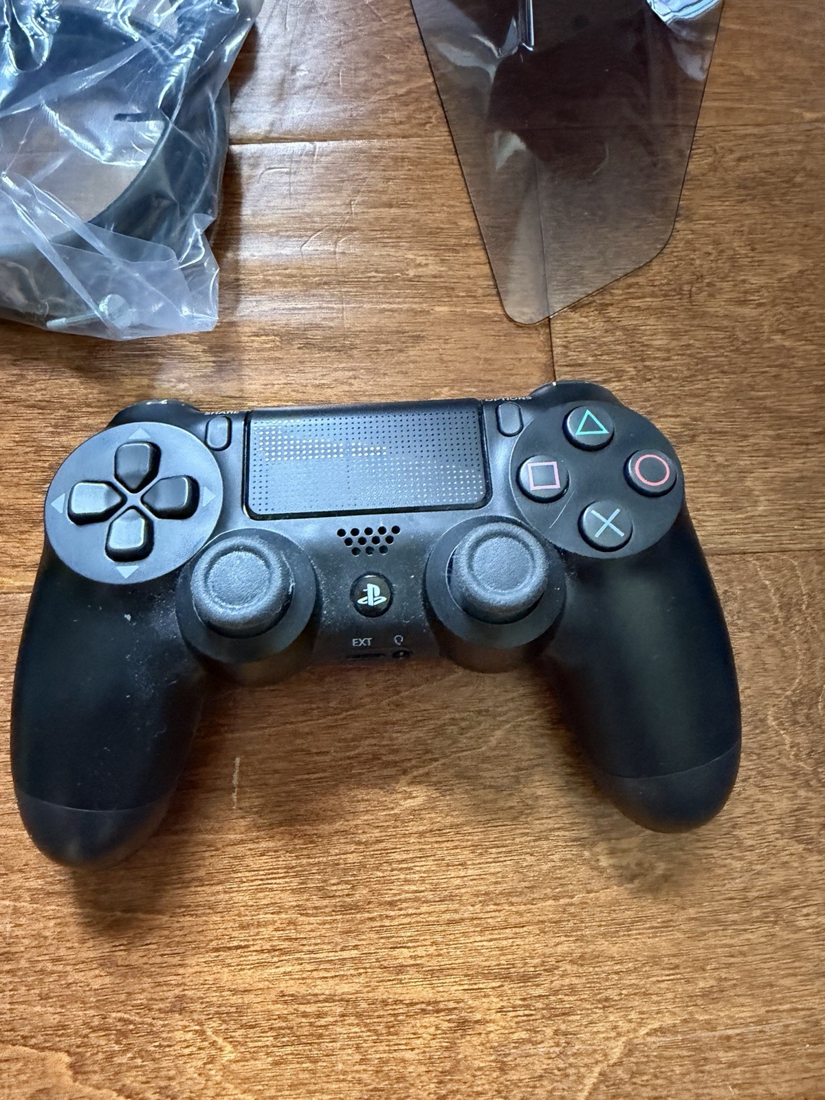 Sony PlayStation 4 PS4 Pro (Sony PlayStation 4, 2019)